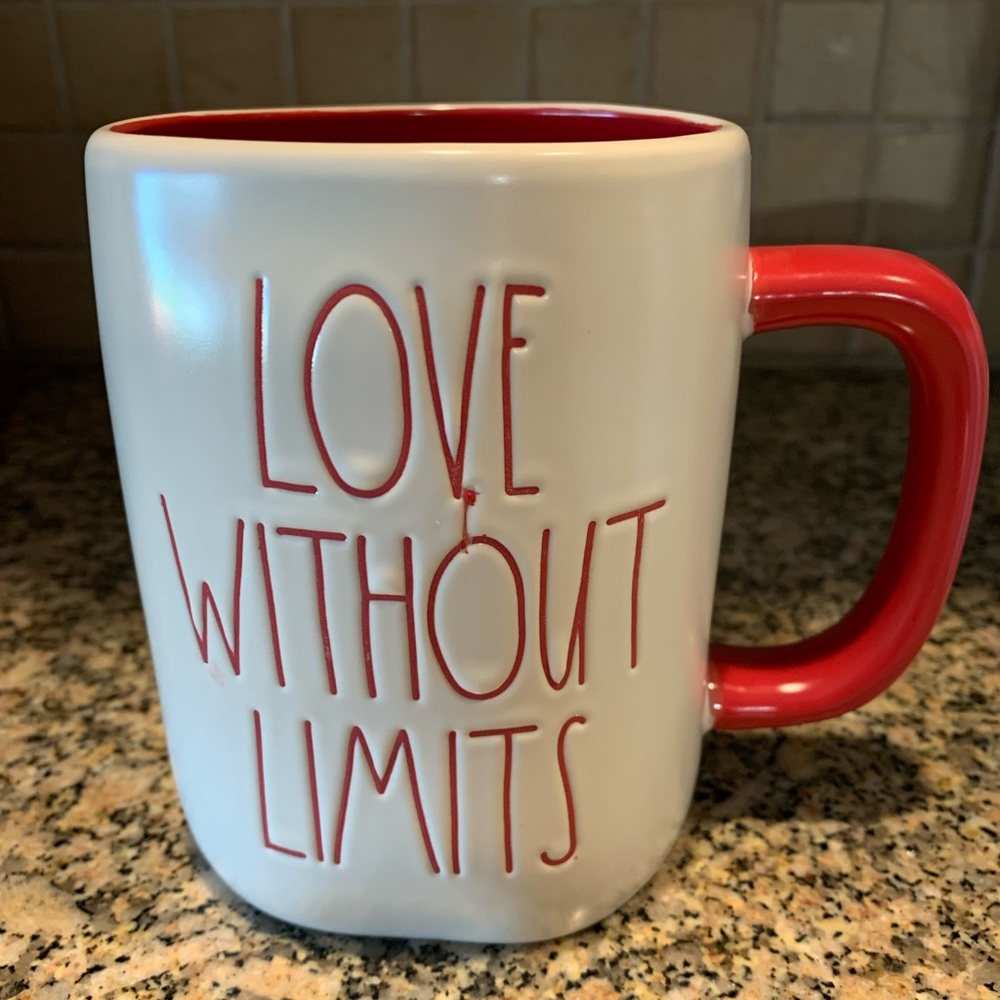 🆕Rae Dunn LOVE WITHOUT LIMITS Ceramic Mug